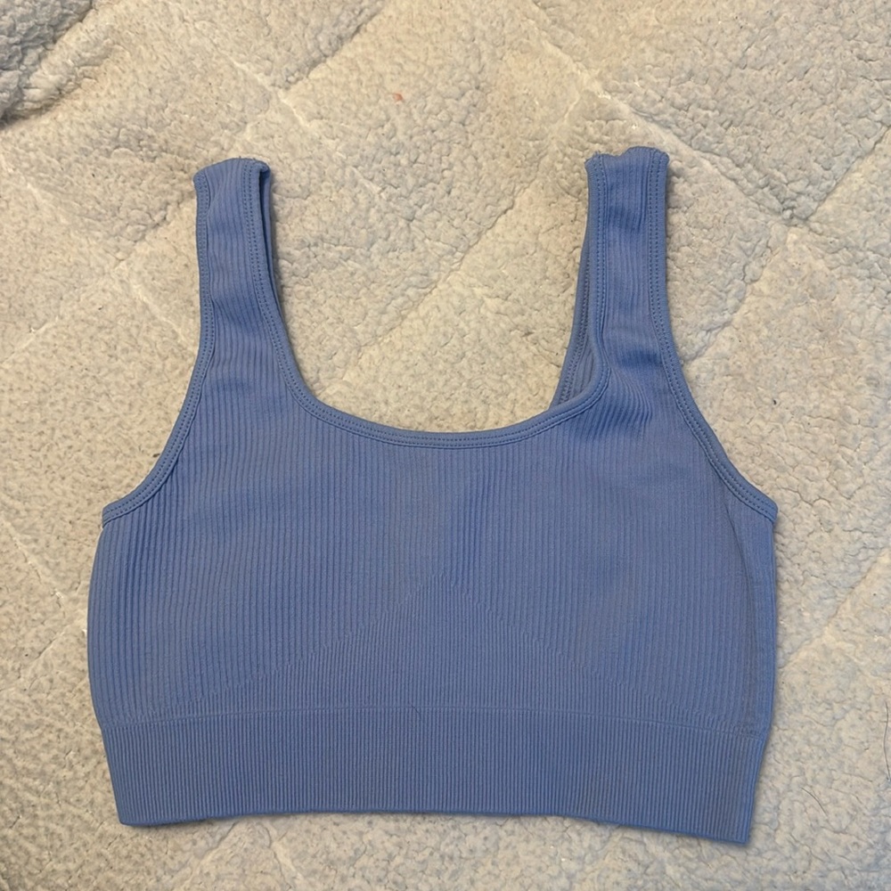 Light purple ribbed sports bra
